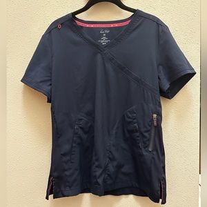 Koi lite SCRUB SET size medium.